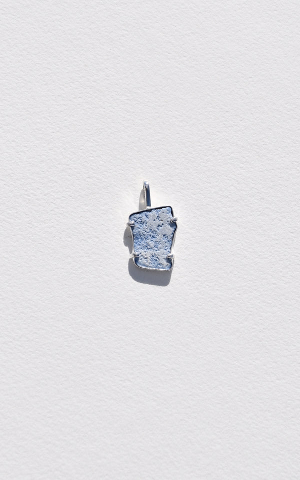 ALIX PENDANT