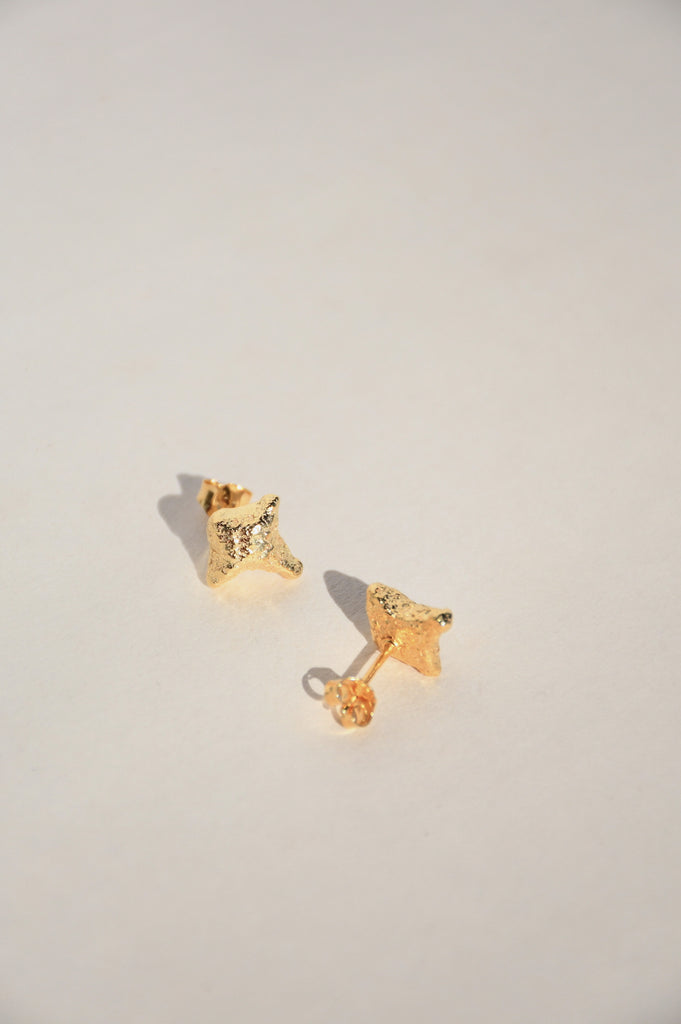 GOLD LODESTAR EARRINGS