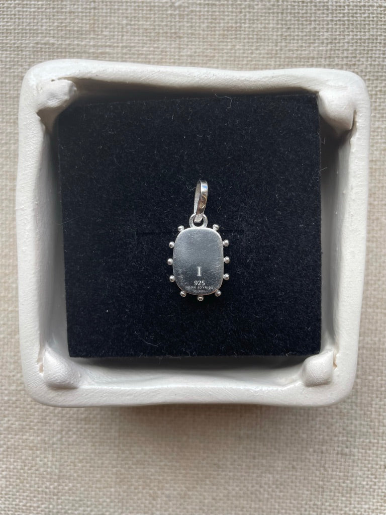 Avé Maria Mini Pendant - Skull IV