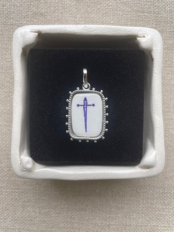 Avé Maria Rectangular Pendant - Sword